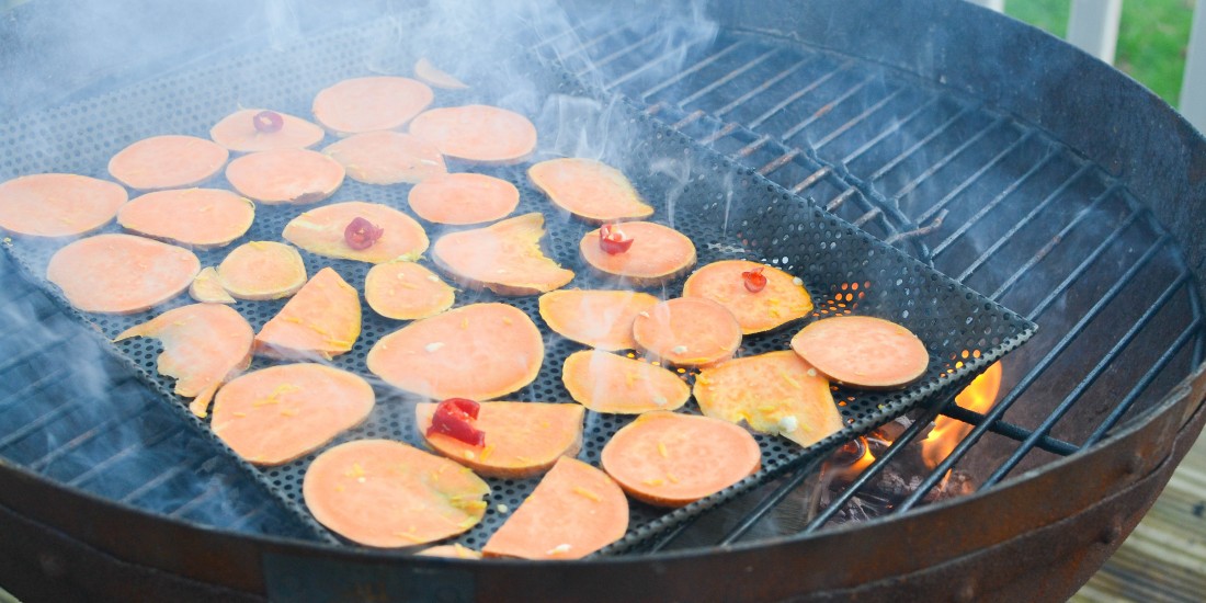 images/recipes/sweet_pot_halloumi_burger-6.jpg