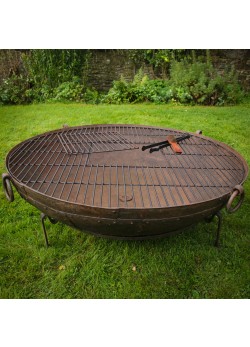 130cm Original Firebowl on Low Stand with Grill